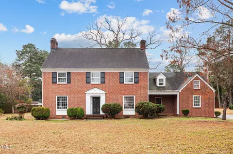 221 Whitfield St, Enfield, NC 27823