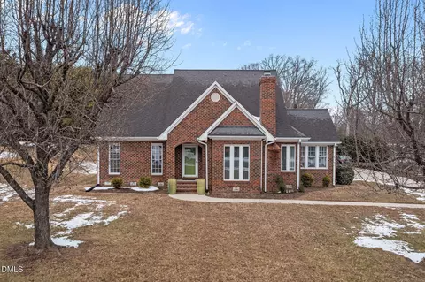 2265 W Front St, Burlington, NC 27215