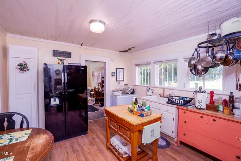 Kitchen - 7167 Adolph Rd, Bailey, NC 27807 photo 2 of 2