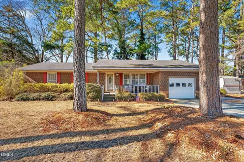 102 Robinson Dr, Goldsboro, NC 27534