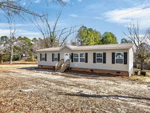 323 Aquilla Rd UNIT Z, Benson, NC 27504