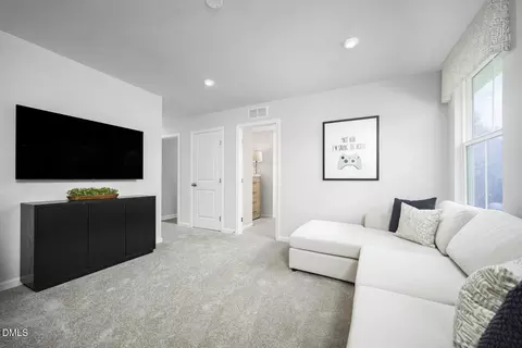 Entry Way - 1011 Merlin St, Durham, NC 27704 photo 2 of 2