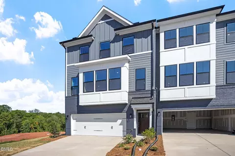 2122 Pink Peony Cir #153, Durham, NC 27703