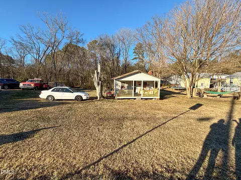 706 Carter Ave, Durham, NC 27703