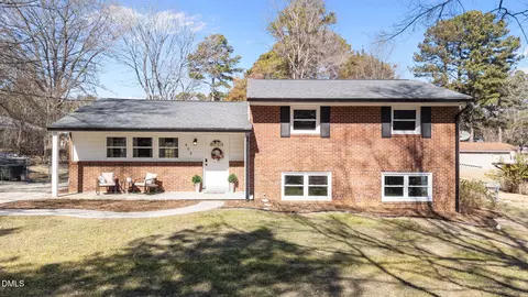 403 Lawndale St, Garner, NC 27529