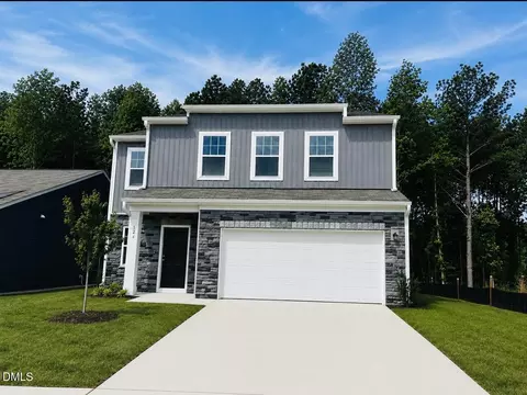 124 S Gallaspy Dr, Clayton, NC 27520