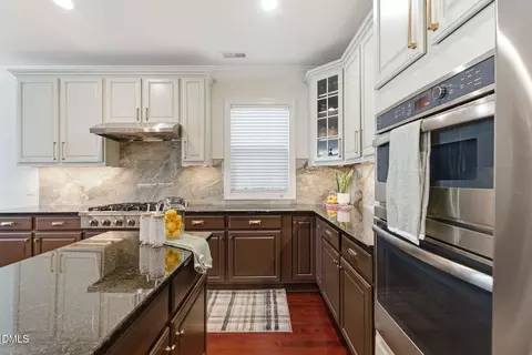 Kitchen - 715 Windy Peak Loop, Cary, NC 27519 photo 5 of 7