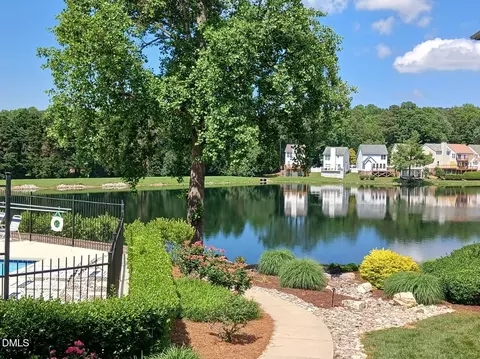 631 Springfork Dr, Cary, NC 27513