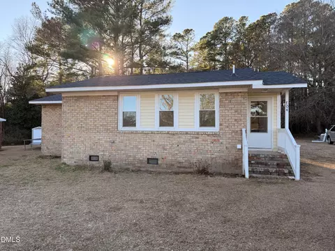 Exterior - 704 N 16th St, Erwin, NC 28339 photo 1 of 1