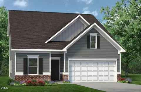 1648 Elk Run Dr, Fayetteville, NC 28312