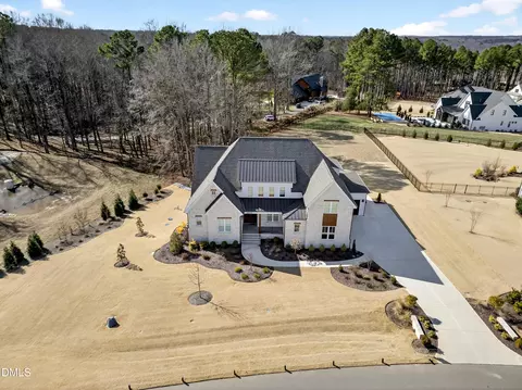 8909 Grand Highland Way, Wake Forest, NC 27587