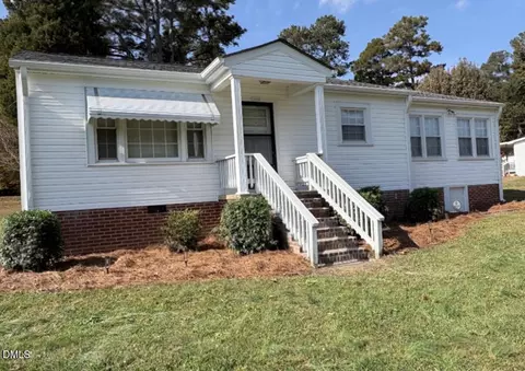 2918 Jefferson Davis Hwy, Sanford, NC 27332