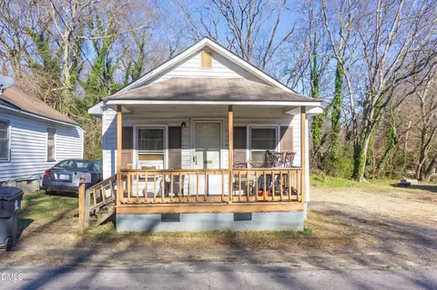 650 Marshall St, Henderson, NC 27536
