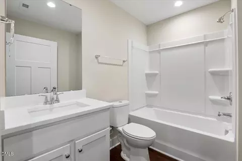 Bath - 509 E Harnett St, Dunn, NC 28334 photo 1 of 3