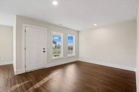 Living - 509 E Harnett St, Dunn, NC 28334 photo 2 of 2