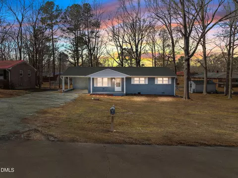 42 S 2nd St, Roxboro, NC 27573
