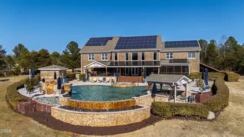 415 Trotting Trl, Efland, NC 27243