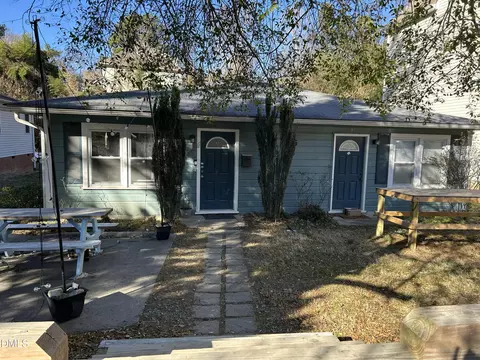 115 Stinson St, Chapel Hill, NC 27516