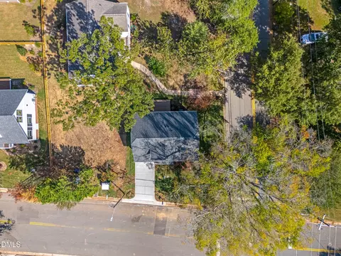 View/Area - 1902 Ward St, Durham, NC 27707 photo 3 of 8