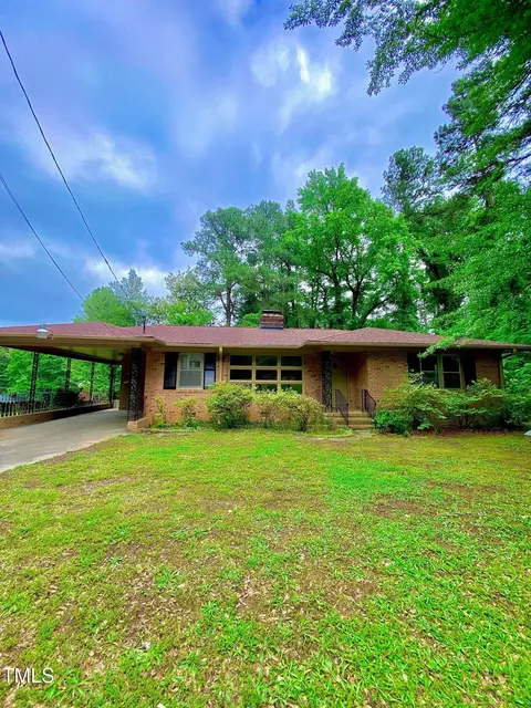 1115 Park Ave, Henderson, NC 27536