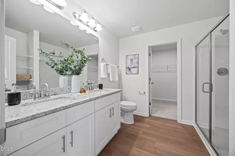 Bath - 2524 Rolling Pines Ave, Durham, NC 27703 photo 1 of 3
