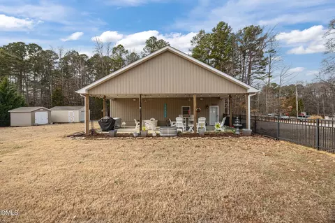616 Bonanza Trl, Clarksville, VA 23927