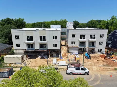 709 E Lenoir St #201, Raleigh, NC 27601