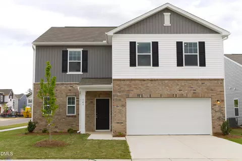 141 Babbling Brook Dr, Clayton, NC 27520