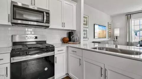 372 Freestall Dr, Wake Forest, NC 27587 photo 7