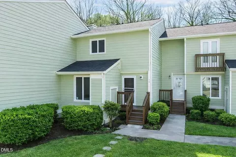 250 S Estes Dr #71, Chapel Hill, NC 27514