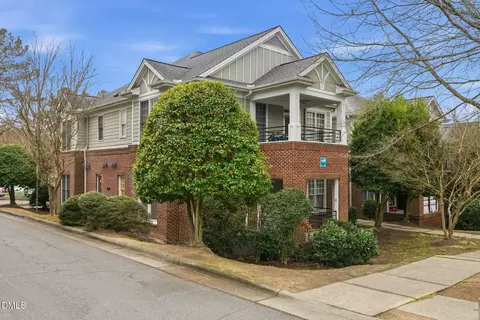 703 Copperline Dr UNIT 201, Chapel Hill, NC 27516