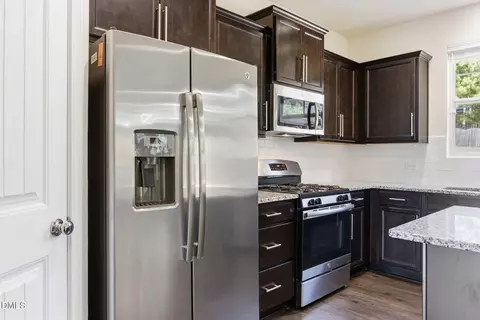 Kitchen - 116 Eastern Teal Dr, Durham, NC 27704 photo 3 of 4