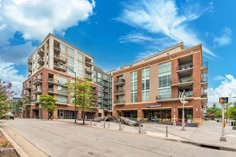 140 W Franklin St UNIT 307, Chapel Hill, NC 27516
