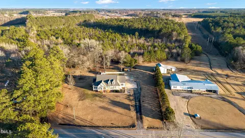 View/Area - 1869 Firetower Rd, Smithfield, NC 27577 photo 5 of 7