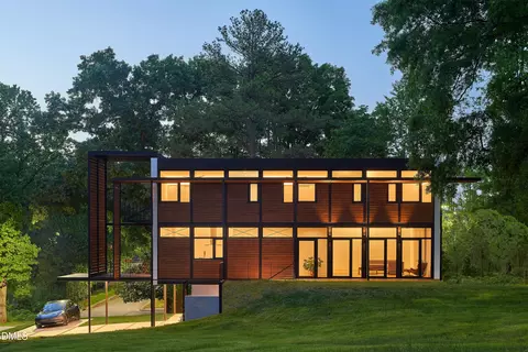 922 Tower St, Raleigh, NC 27607