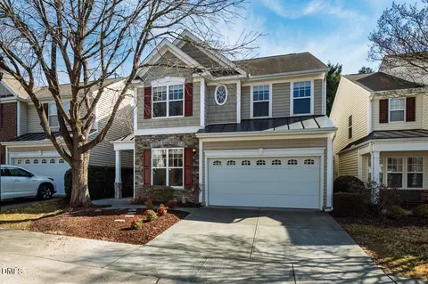 8216 Beaded Stone St, Raleigh, NC 27613