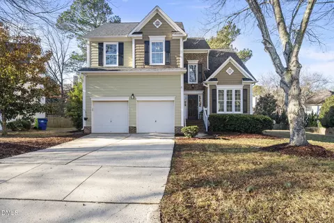 1309 Stewarts Glen Cir, Raleigh, NC 27615