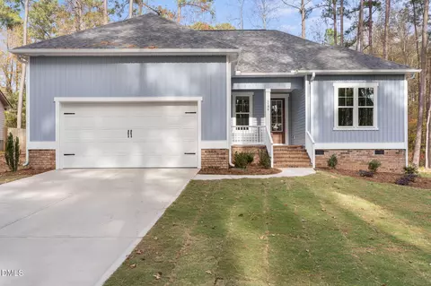 266 Crown Pt, Sanford, NC 27332
