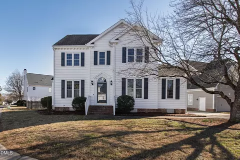 4852 Forest Highland Dr, Raleigh, NC 27604