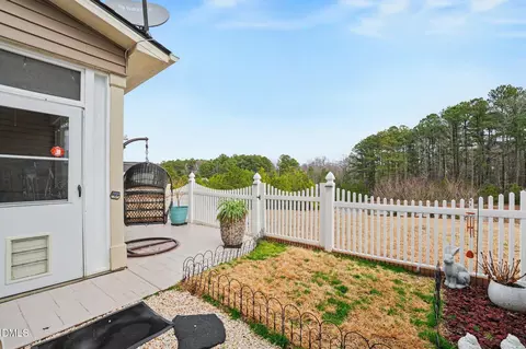 Exterior - 21 Cedar Hollow Dr, Garner, NC 27529 photo 3 of 5