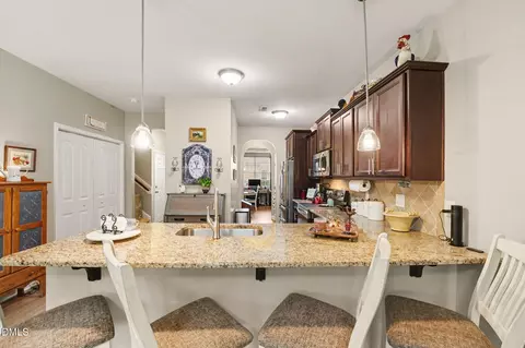 Kitchen - 21 Cedar Hollow Dr, Garner, NC 27529 photo 4 of 4