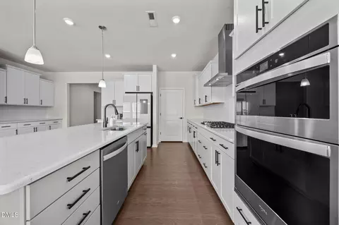 4904 Flathead Pl, Fuquay Varina, NC 27526