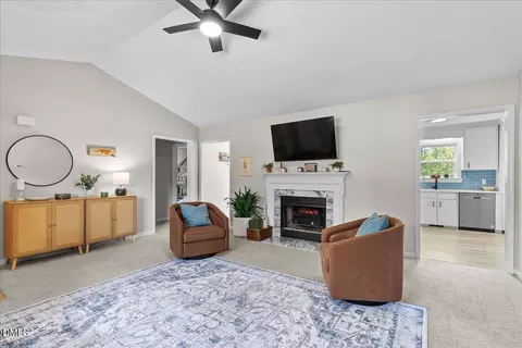 109 N Valley Dr, Louisburg, NC 27549