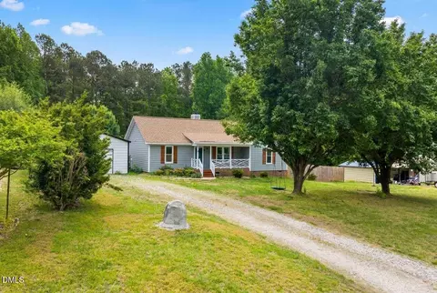 109 N Valley Dr, Louisburg, NC 27549