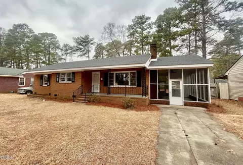 920 Cedarbrook Dr, Rocky Mount, NC 27803