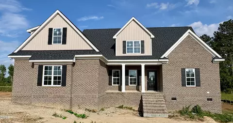 7473 Sweetwater Dr, Nashville, NC 27856