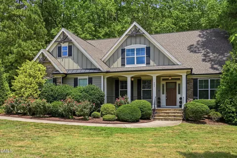 688 Willard Dr, Creedmoor, NC 27522