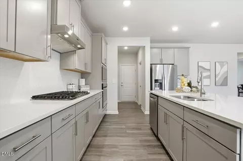 152 Squirrel Oaks Ln, Garner, NC 27529