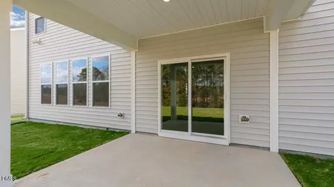 Exterior - 18 E Fire Opal Ct, Clayton, NC 27520 photo 2 of 7