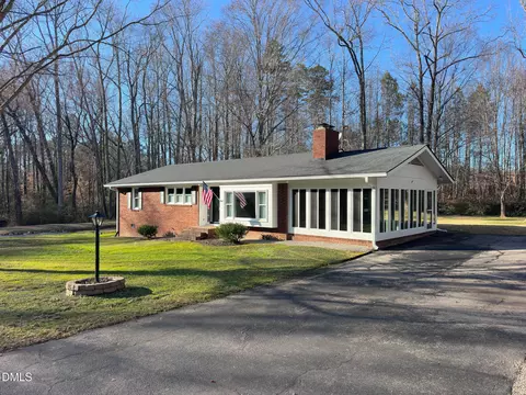 330 Hazelwood Dr, Warrenton, NC 27589